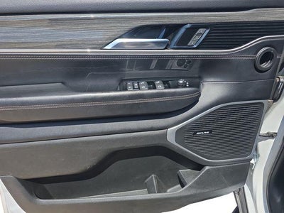 2022 Jeep Wagoneer Series II