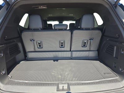 2027 GMC Acadia AT4