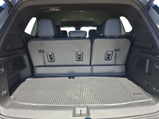 2027 GMC Acadia AT4