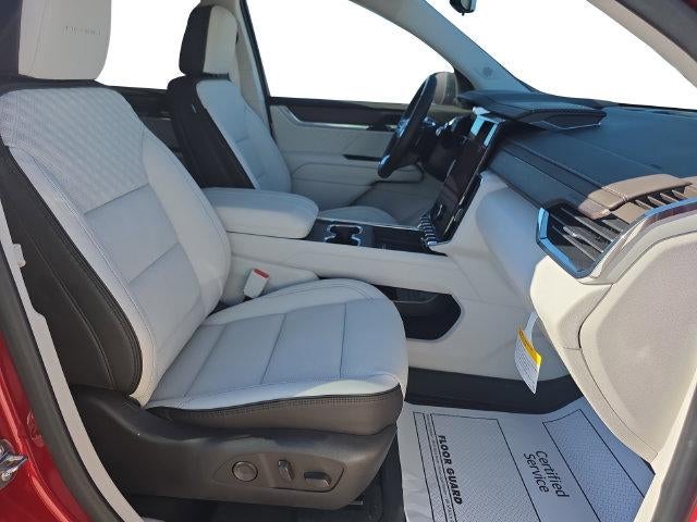 2027 GMC Acadia Denali