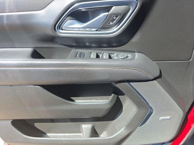 2023 GMC Yukon XL AT4