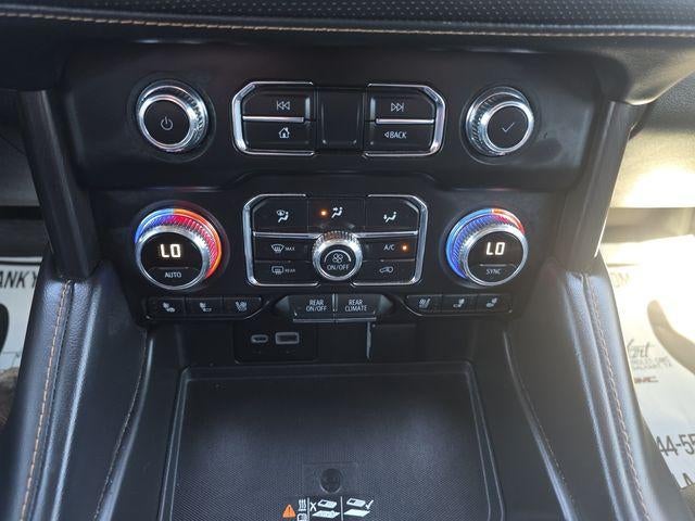 2023 GMC Yukon XL AT4