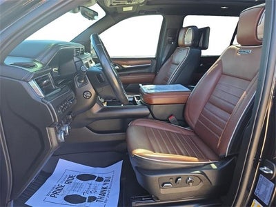 2023 GMC Yukon XL Denali Ultimate