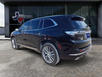 2025 Buick Enclave Avenir