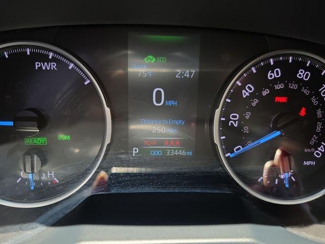 2022 Toyota RAV4 Hybrid XLE