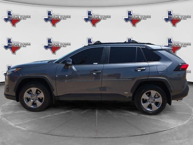 2022 Toyota RAV4 Hybrid XLE